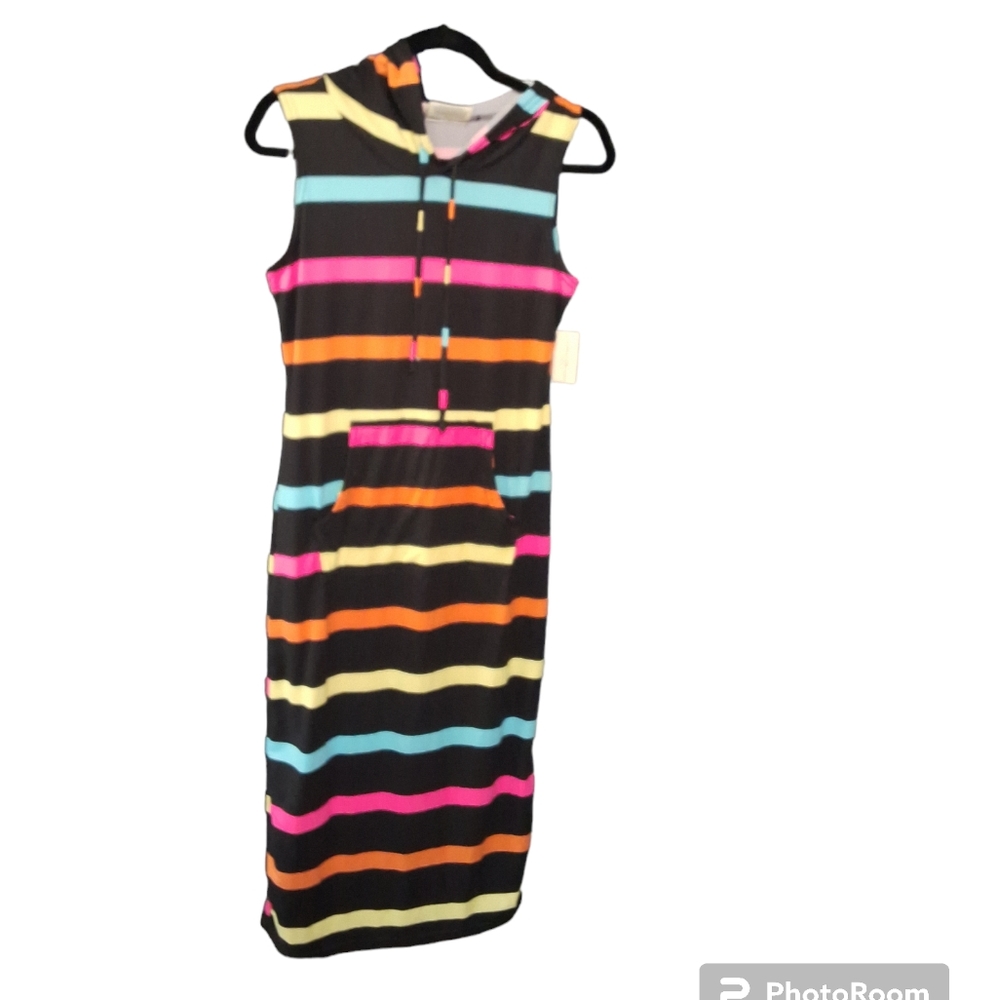 NWT Bobbie Brooks Sleeveless Swim Coverup Size SM